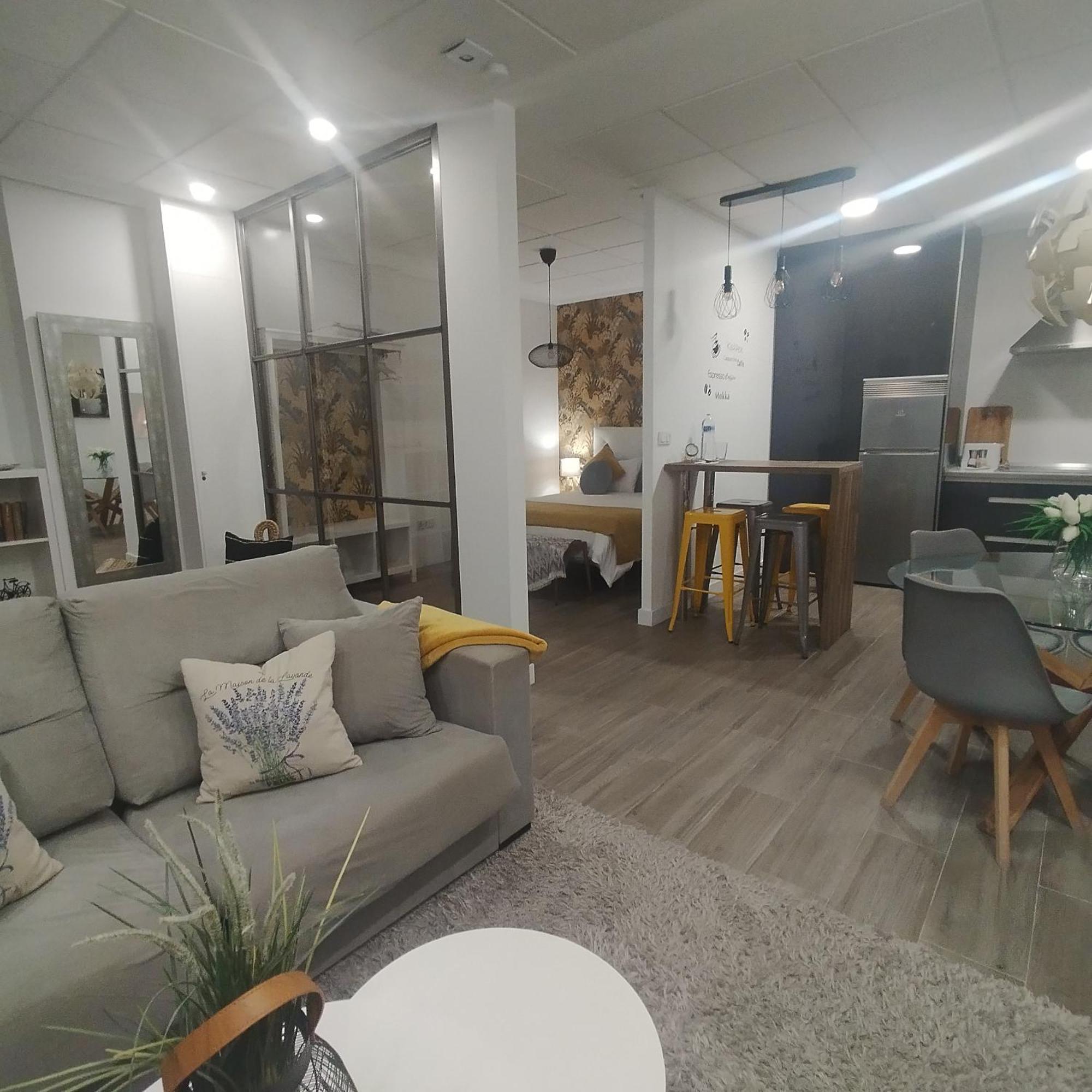 Loft Apartamento Sevilla 16 Аліканте Екстер'єр фото